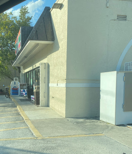 Convenience Store «7-Eleven», reviews and photos, 841 Estero Blvd, Fort Myers Beach, FL 33931, USA
