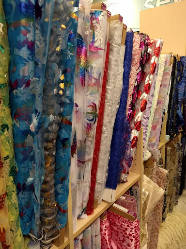 Fabric Store «Jo-Ann Fabrics and Crafts», reviews and photos, 965 North Point Dr, Alpharetta, GA 30022, USA