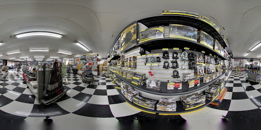 Truck Accessories Store «4 Wheel Parts - Fresno», reviews and photos, 4326 N Blackstone Ave, Fresno, CA 93726, USA