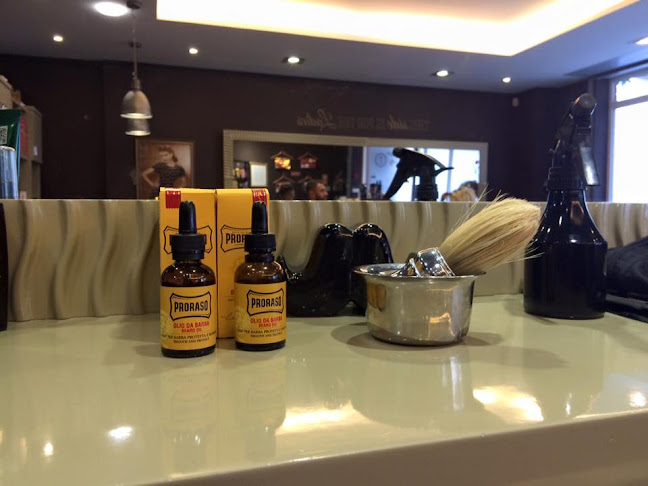 Miss & Moustache, Beauty Salon and Solarium - Cabeleireiro