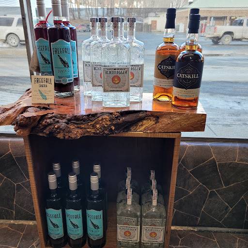 Liquor Store «Hancock Liquor Store Inc», reviews and photos, 27 W Main St, Hancock, NY 13783, USA