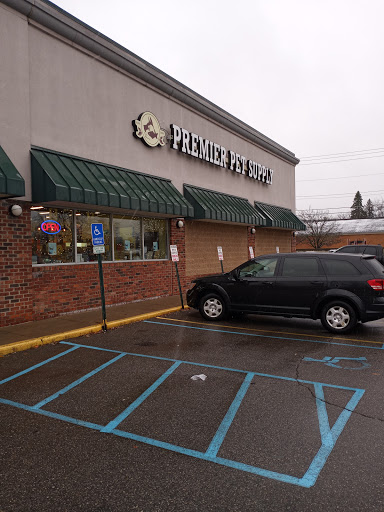 Pet Supply Store «Premier Pet Supply», reviews and photos, 15399 Merriman Rd, Livonia, MI 48154, USA