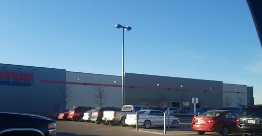 Warehouse store «Costco Wholesale», reviews and photos, 750 23rd Ave E, West Fargo, ND 58078, USA