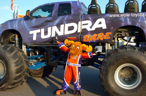 Toyota Dealer «Toyota of Wallingford», reviews and photos, 859 N Colony Rd, Wallingford, CT 06492, USA