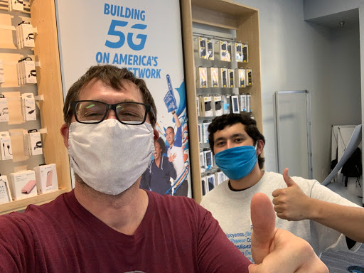 Cell Phone Store «AT&T Authorized Retailer», reviews and photos, 3955 W Belmont Ave, Chicago, IL 60618, USA