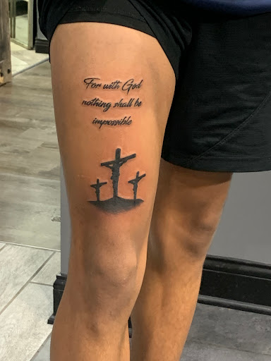 Explore live tattoo ideas, creative tattoo ideas in West Chester, available at Hive Tattoo Collective