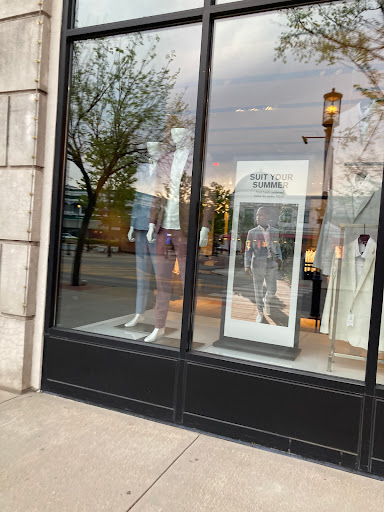 Clothing Store «Express», reviews and photos, 4090 The Strand E, Columbus, OH 43219, USA