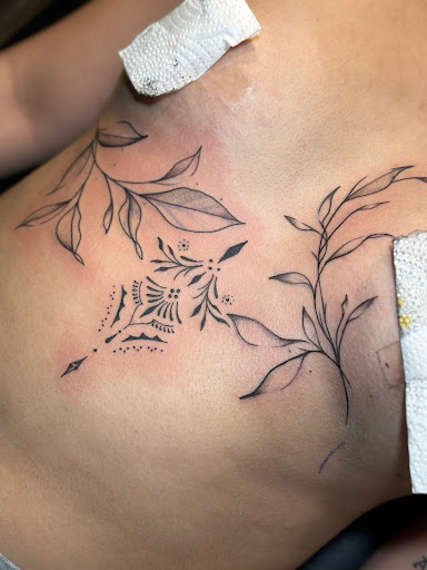 Explore chain link tattoo ideas, creative tattoo ideas in Toledo, available at Meraki Tattoo