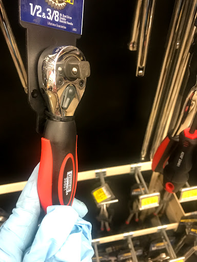 Auto Parts Store «Pep Boys Auto Parts & Service», reviews and photos, 354 4th Ave, Brooklyn, NY 11215, USA