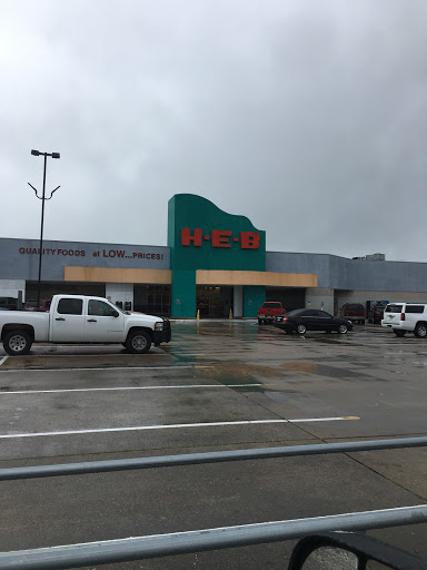 Grocery Store «H-E-B Grocery», reviews and photos, 4206 Avenue T, Santa Fe, TX 77510, USA
