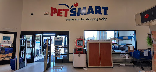 Pet Supply Store «PetSmart», reviews and photos, 24965 Pico Canyon Rd, Stevenson Ranch, CA 91381, USA
