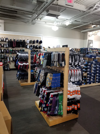 Shoe Store «DSW Designer Shoe Warehouse», reviews and photos, 2500 Central Park Ave, Yonkers, NY 10710, USA