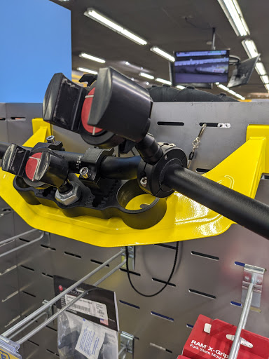 Motorcycle Parts Store «Cycle Gear», reviews and photos, 9128 Marshall Dr, Lenexa, KS 66215, USA