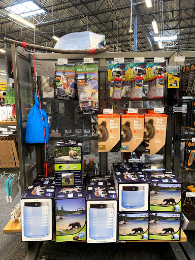 Camping Store «REI», reviews and photos, 6281 W 135th St, Overland Park, KS 66223, USA