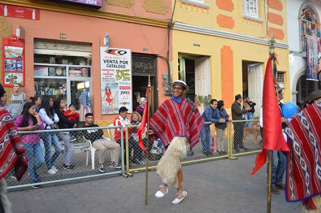 Opiniones de CASA de Danza en San Jose de Chimbo - Escuela de danza