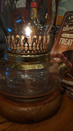 American Restaurant «Cracker Barrel Old Country Store», reviews and photos, 380 N Jacob Dr, Bloomington, IN 47404, USA