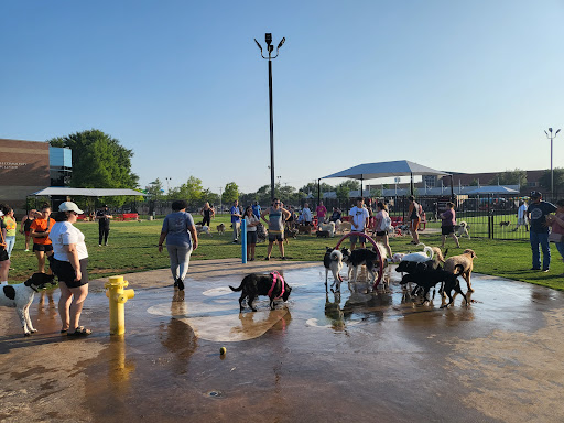 Recreation Center «Farmers Branch Comm Recreation», reviews and photos, 14050 Heartside Pl, Farmers Branch, TX 75234, USA