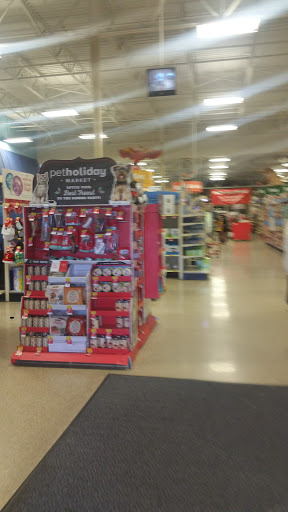 Pet Supply Store «PetSmart», reviews and photos, 1733 S Stapley Dr, Mesa, AZ 85204, USA