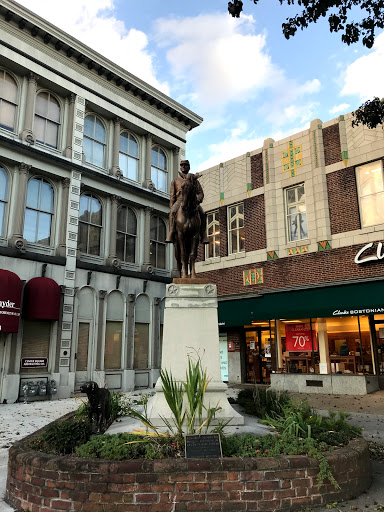 Shoe Store «Clarks Bostonian Outlet», reviews and photos, 30 Center Square, Hanover, PA 17331, USA