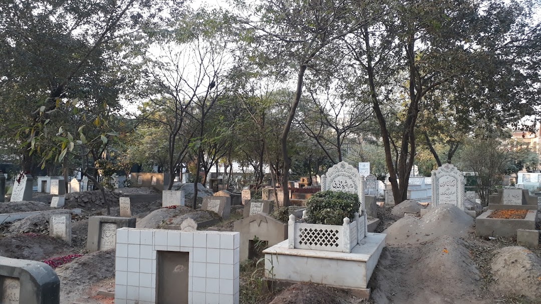 Raza Block Graveyard