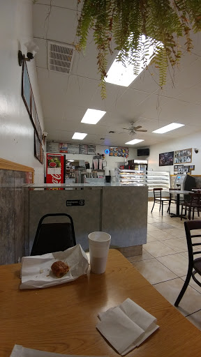 Donut Shop «Donuts Plus», reviews and photos, 1790 Erringer Rd, Simi Valley, CA 93065, USA