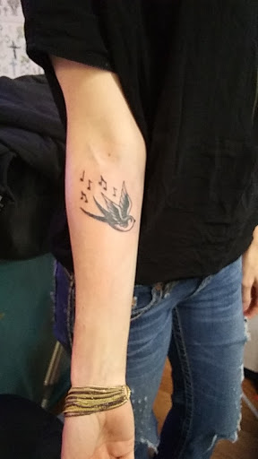 Tattoo Shop «True Blue Tattoo», reviews and photos, 607 Red River St, Austin, TX 78701, USA