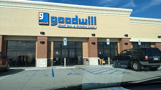 Thrift Store «Goodwill Retail Store of Jefferson City», reviews and photos