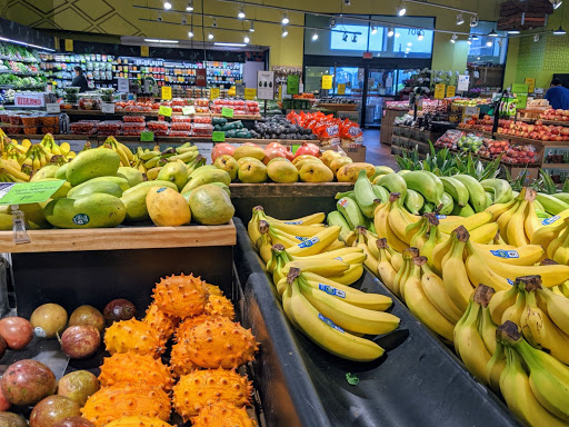 Grocery Store «Whole Foods Market», reviews and photos, 801 E Lamar Blvd, Arlington, TX 76011, USA