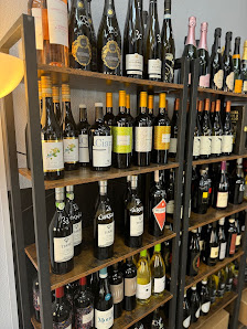 Bistrot Enoteca ai Colli Via Corfinio 13 Via Corfinio, 13, 00183 Roma RM, Italia