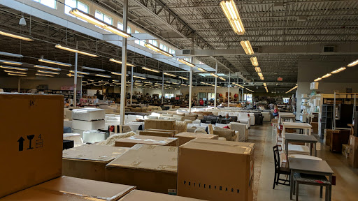 Outlet Store «Pottery Barn Outlet», reviews and photos, 3939 I-35 #920, San Marcos, TX 78666, USA