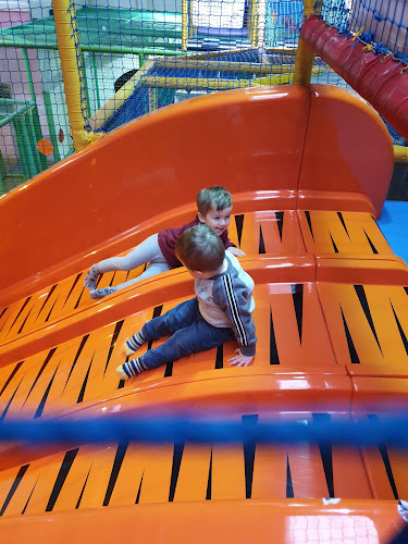 Curly Whirleez Play Centre - Manchester