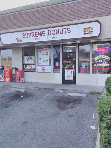 Donut Shop «Supreme Donuts», reviews and photos, 1595 N Palm Ave, Fresno, CA 93728, USA