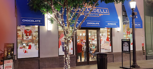 Chocolate Shop «Ghirardelli Ice Cream and Chocolate Shop», reviews and photos, 3545 S Las Vegas Blvd, Las Vegas, NV 89109, USA