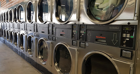 Laundromat coin-op laundry