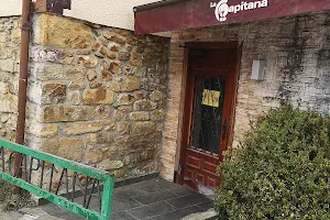 Restaurante la Capitana image