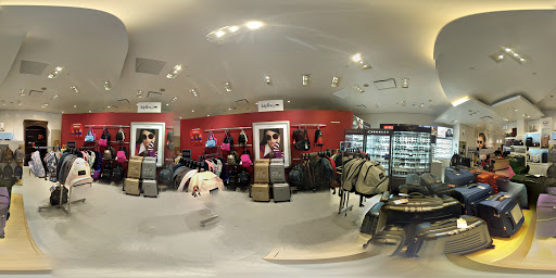 Westfield Fashion Square