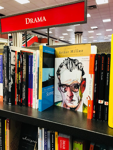 Book Store «University of Pennsylvania Bookstore», reviews and photos, 3601 Walnut St, Philadelphia, PA 19104, USA