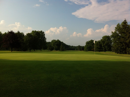 Public Golf Course «Tamer Win Golf & Country Club», reviews and photos, 3020 Niles Cortland Rd NE, Cortland, OH 44410, USA