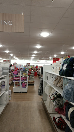 Department Store «HomeGoods», reviews and photos, 99 Executive Blvd S, Southington, CT 06489, USA