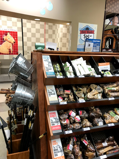 Pet Supply Store «Pet Food Express», reviews and photos, 4220 Long Beach Blvd, Long Beach, CA 90807, USA