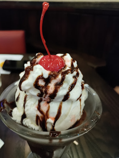 Restaurant «Hard Rock Cafe», reviews and photos, 333 Prospect St, Niagara Falls, NY 14303, USA