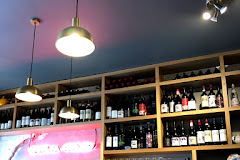 Tartare Café + Wine Bar
