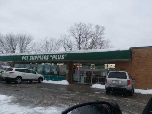 Pet Supply Store «Pet Supplies Plus», reviews and photos, 18610 W Bluemound Rd, Brookfield, WI 53045, USA