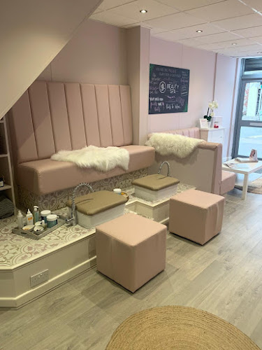 Reviews of The Little Beauty Spa in Warrington - Beauty salon