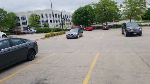 Clothing Store «G&L Clothing», reviews and photos, 1801 Ingersoll Ave, Des Moines, IA 50309, USA