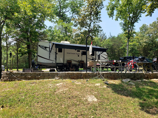 Cheap bungalow campsites in Nashville