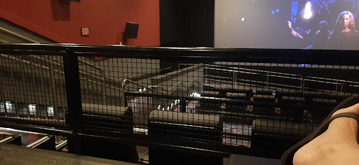 Movie Theater «Regal Cinemas Harbour View Grande 16», reviews and photos, 5860 Harbour View Blvd, Suffolk, VA 23435, USA