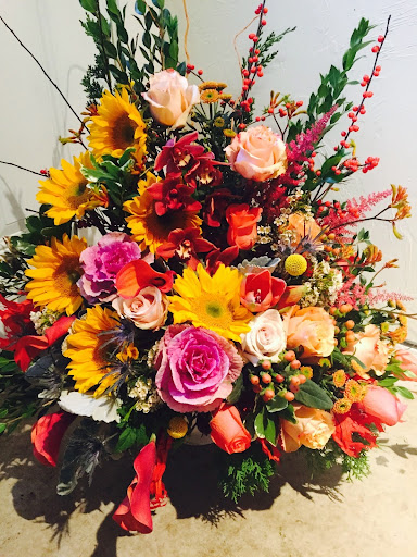 Florist «Petal and Crumb», reviews and photos, 86 Prospect St, Upton, MA 01568, USA
