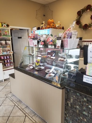 Ice Cream Shop «Sanders Chocolate & Ice Cream Shoppes - Wyandotte», reviews and photos, 3042 Biddle Ave, Wyandotte, MI 48192, USA