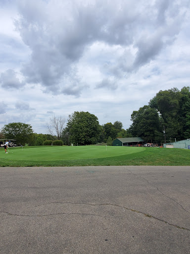 Golf Course «Iroquois Golf Course», reviews and photos, 1501 Rundill Rd, Louisville, KY 40214, USA